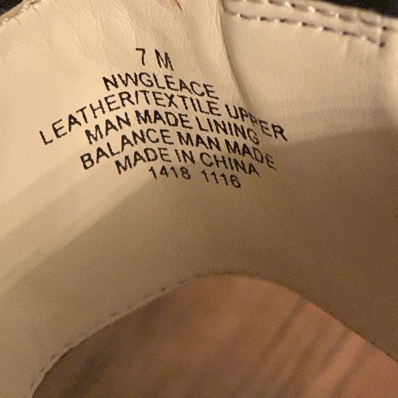 Nine West Adorable Leather Open Toe Ankle Strap Four Clover Decor Cork Heels. 7M - Picture 11 of 11